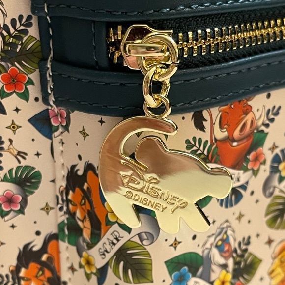 NEW Loungefly Exclusive Disney Lion King Tattoo Mini Backpack NEW WITH TAGS - Picture 7 of 16